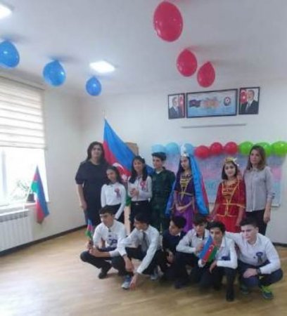 "Azərbaycan Respublikasının  Dövlət bayrağı Azərbaycan dövlətinin suverenlik rəmzidir!"